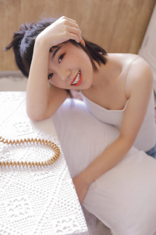 成色18K.8811.7V黑莓