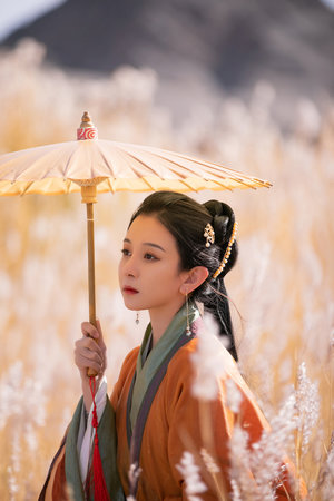 《强伦女教师2》HD